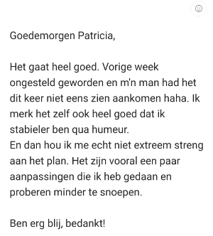 Positieve review van vrouw die met mijn hulp haar PMS aanpakt